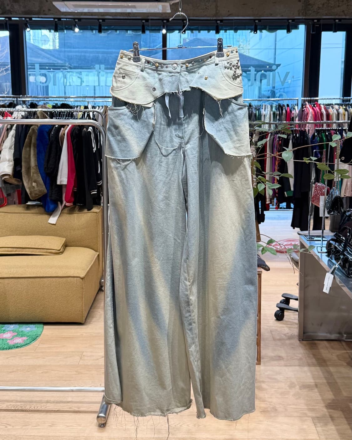 크리스찬 디올 부티크 데님 디스트로이드 와이드 팬츠  상품이미지1