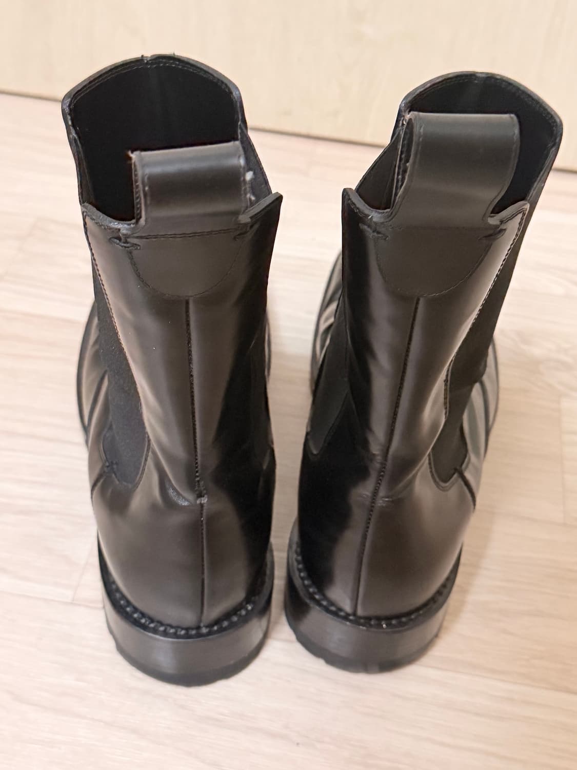 드리스반노튼 21FW 스퀘어토 부츠 상품이미지5