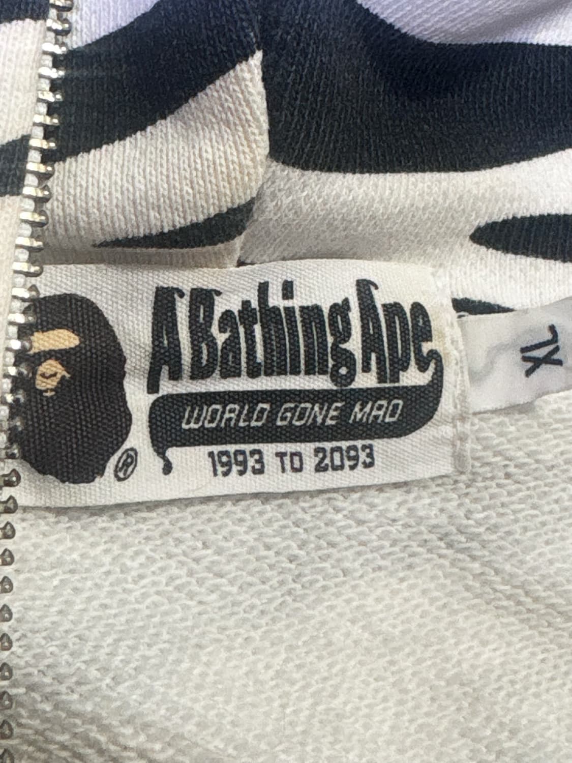 희귀매물) Bape 베이프 샤크 지브라 후드집업 상품이미지5