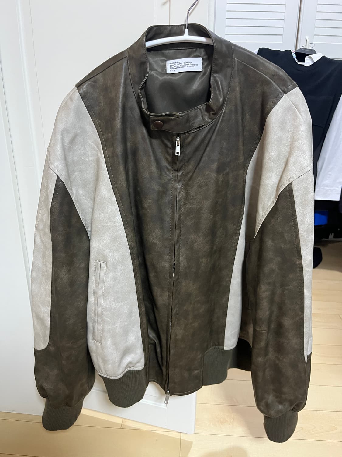 파르티멘토 디스트레스 블루종 비건 레더자켓 상품이미지2