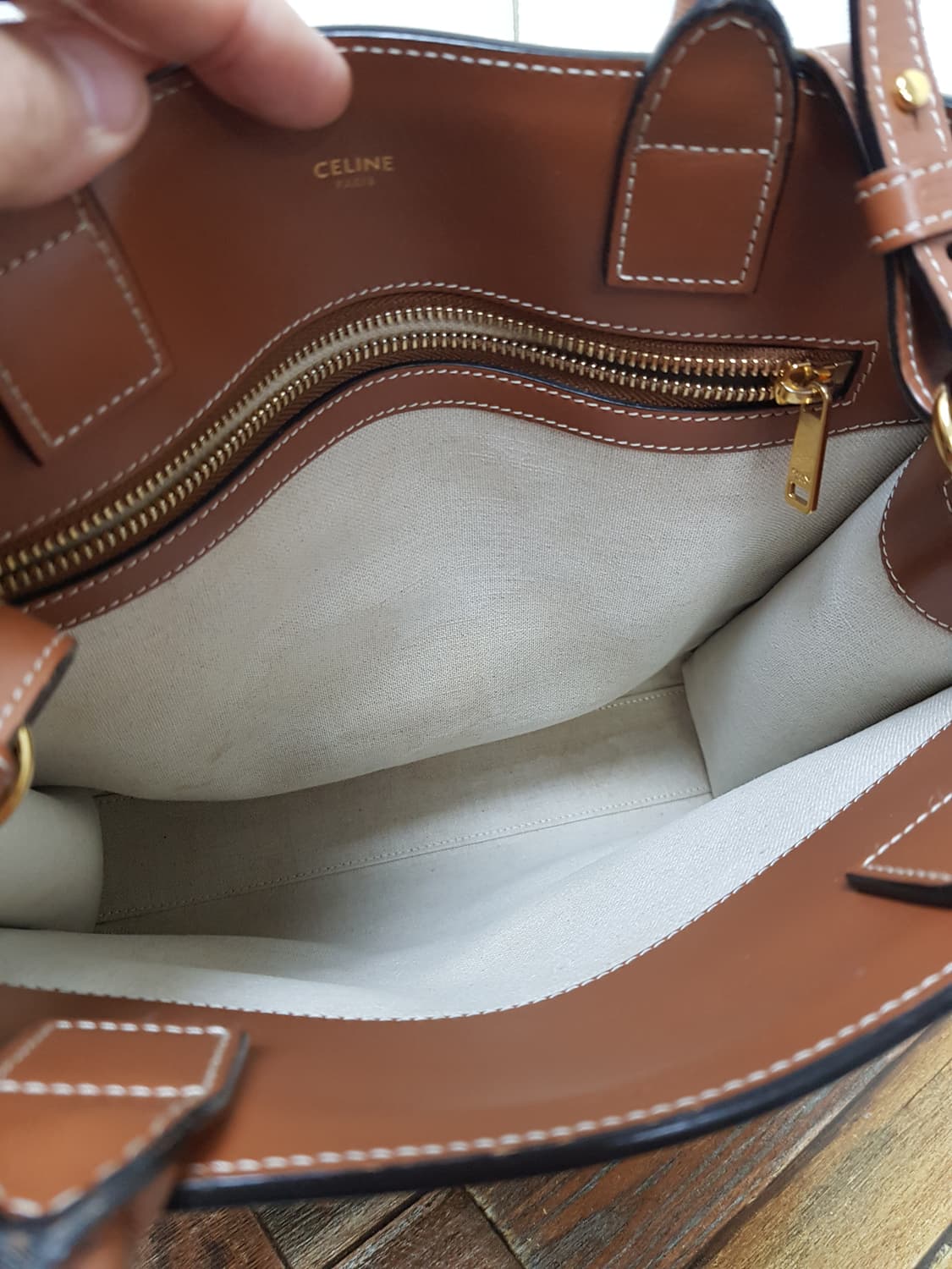 [정품] 셀린느 카바스 마차로고 2way백 상품이미지9