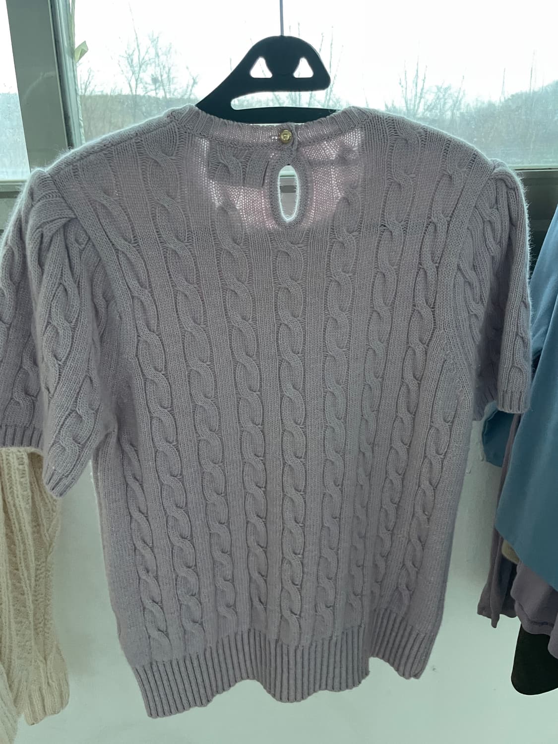 모데스트 무드 modest mood 로맨틱 케이블 숏 스웨터 상품이미지3