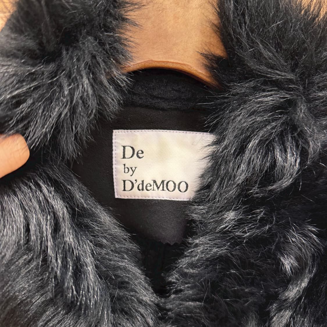 디 바이 디드무 레더 믹스 롱 코트 페이크 퍼 카라 지퍼 디테일 블랙 상품이미지6