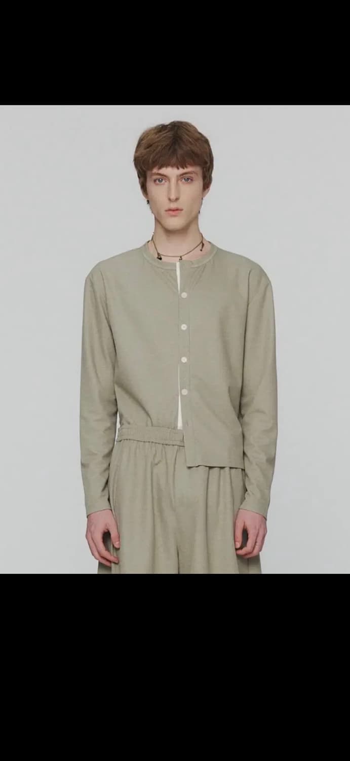 아모멘토 슬림핏 버튼업 가디건L 상품이미지1