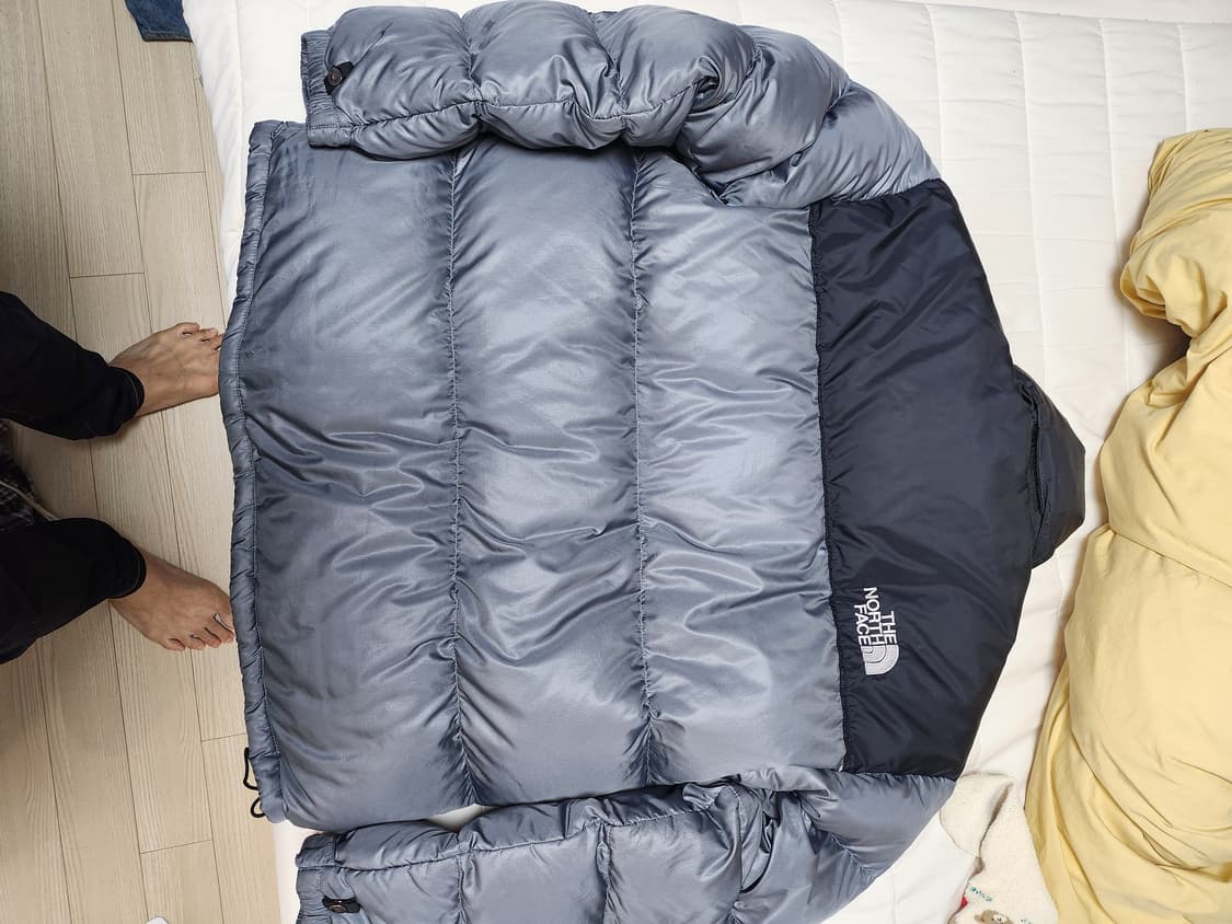 (105) 노스페이스 1996 눕시 700 패딩 그레이 회검 상품이미지2