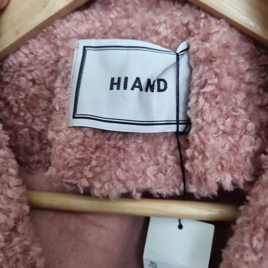 HIAND 하이앤드 핑크 보아퍼 숏코트  상품이미지6