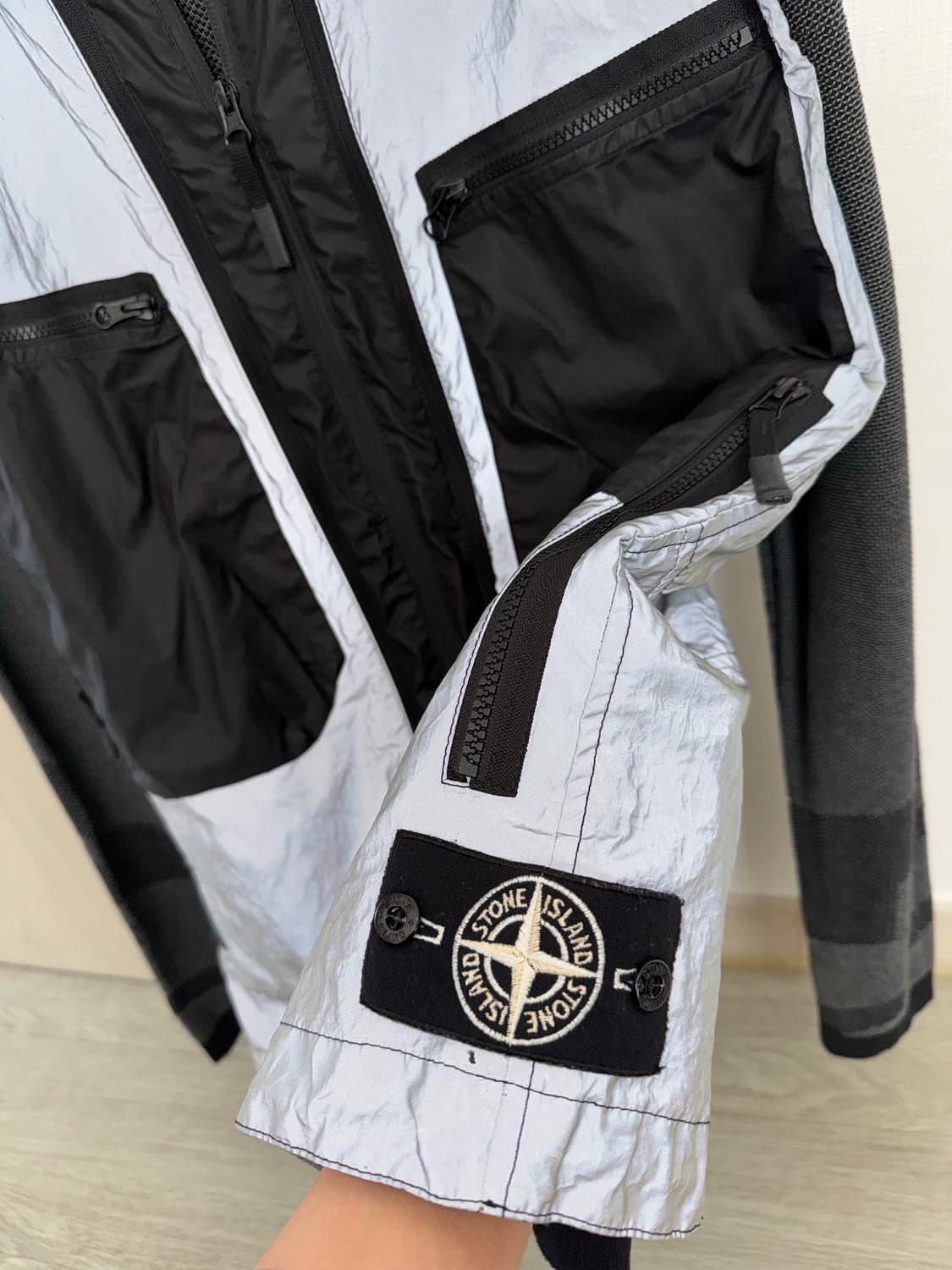 스톤아일랜드 리플렉티브 자켓 상품이미지9