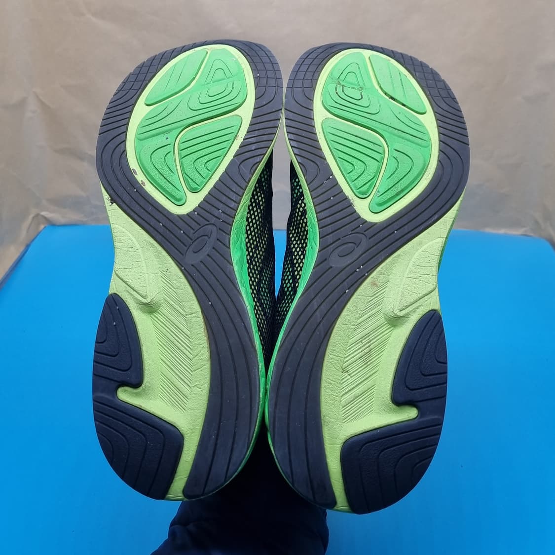 아식스 누사 FF 남성런닝화265 상품이미지3