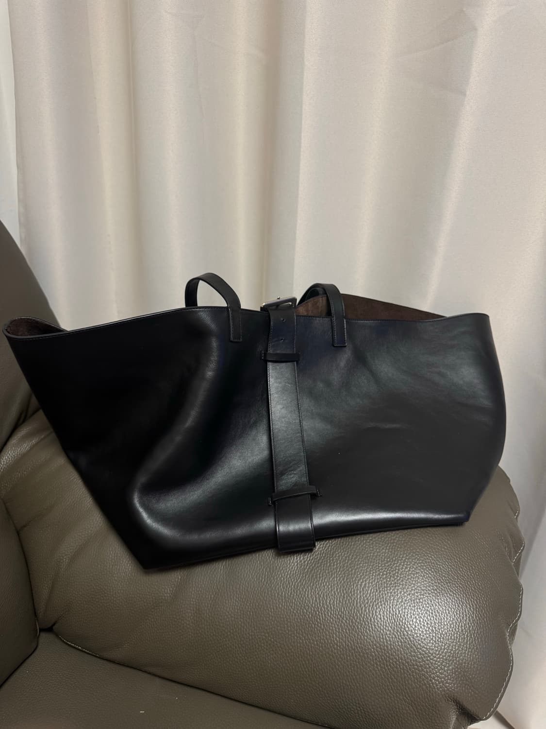 Cowhide tote bag 상품이미지2
