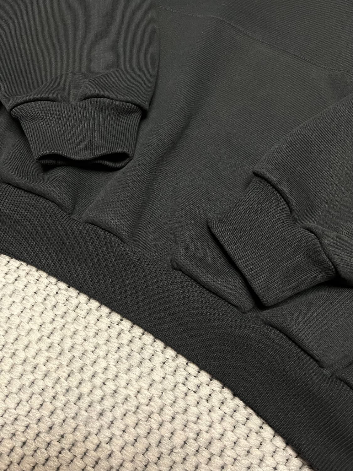 (정품,S급) 발렌시아가 월계수 후드티 상품이미지2