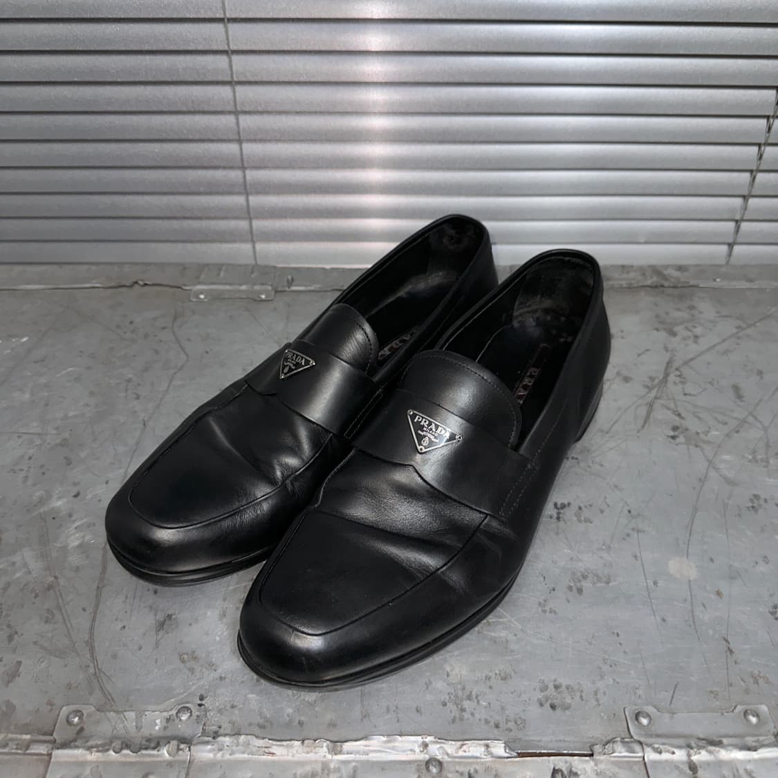 00s 빈티지 블랙 프라다 스포츠 로고 로퍼 상품이미지2