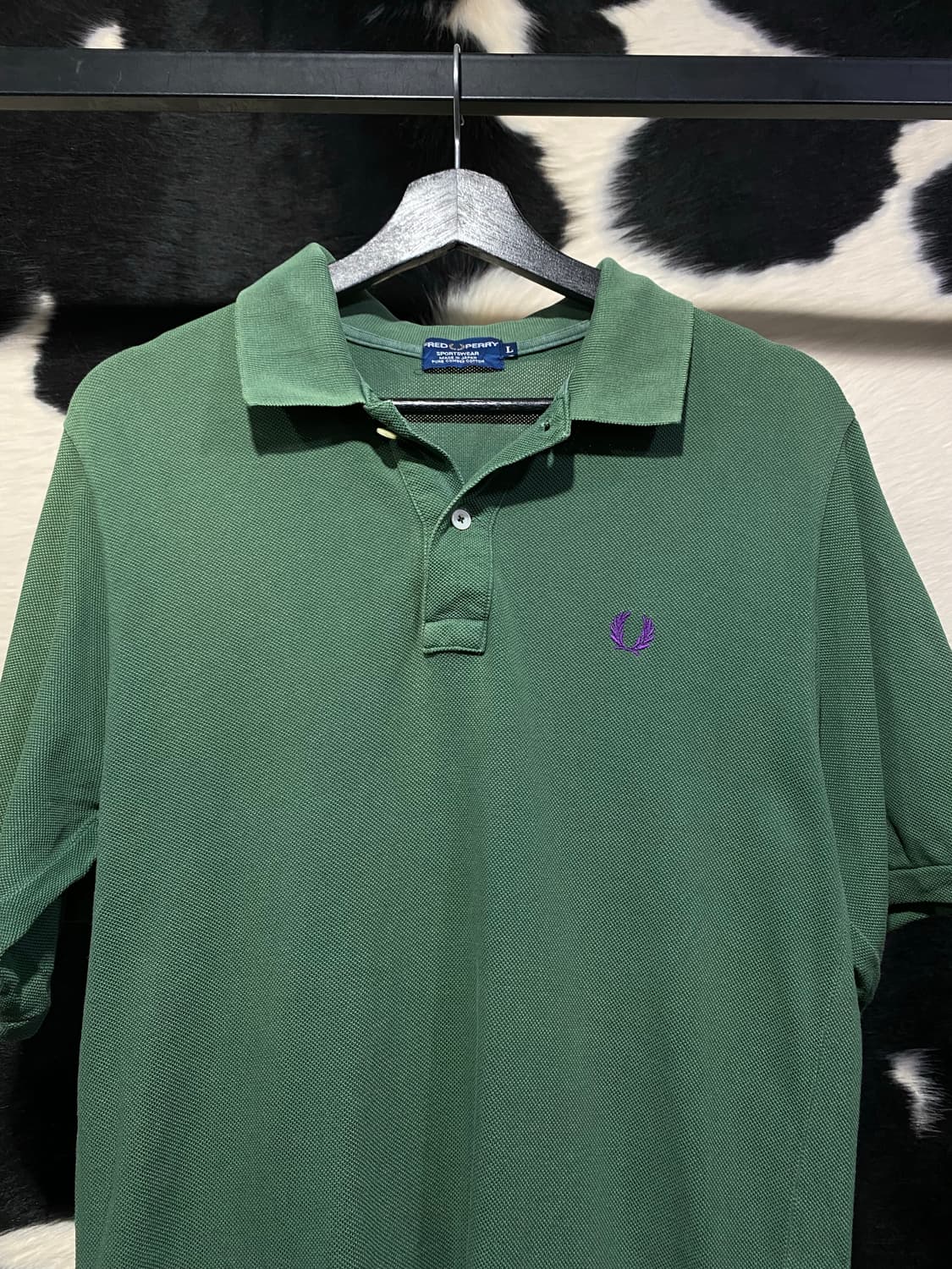 Fred Perry 로고 자수 디테일 그린 반팔티셔츠 상품이미지3