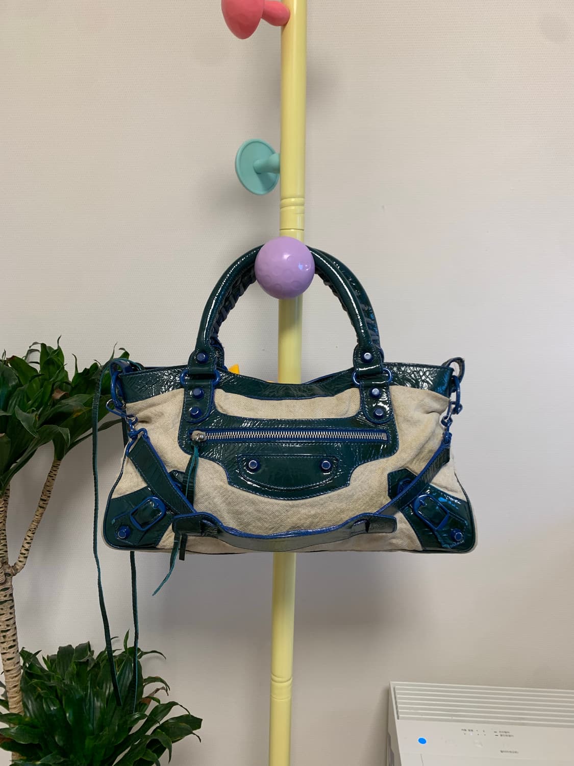 발렌시아가 클래식 모터백 리미티드 퍼스트s 상품이미지1