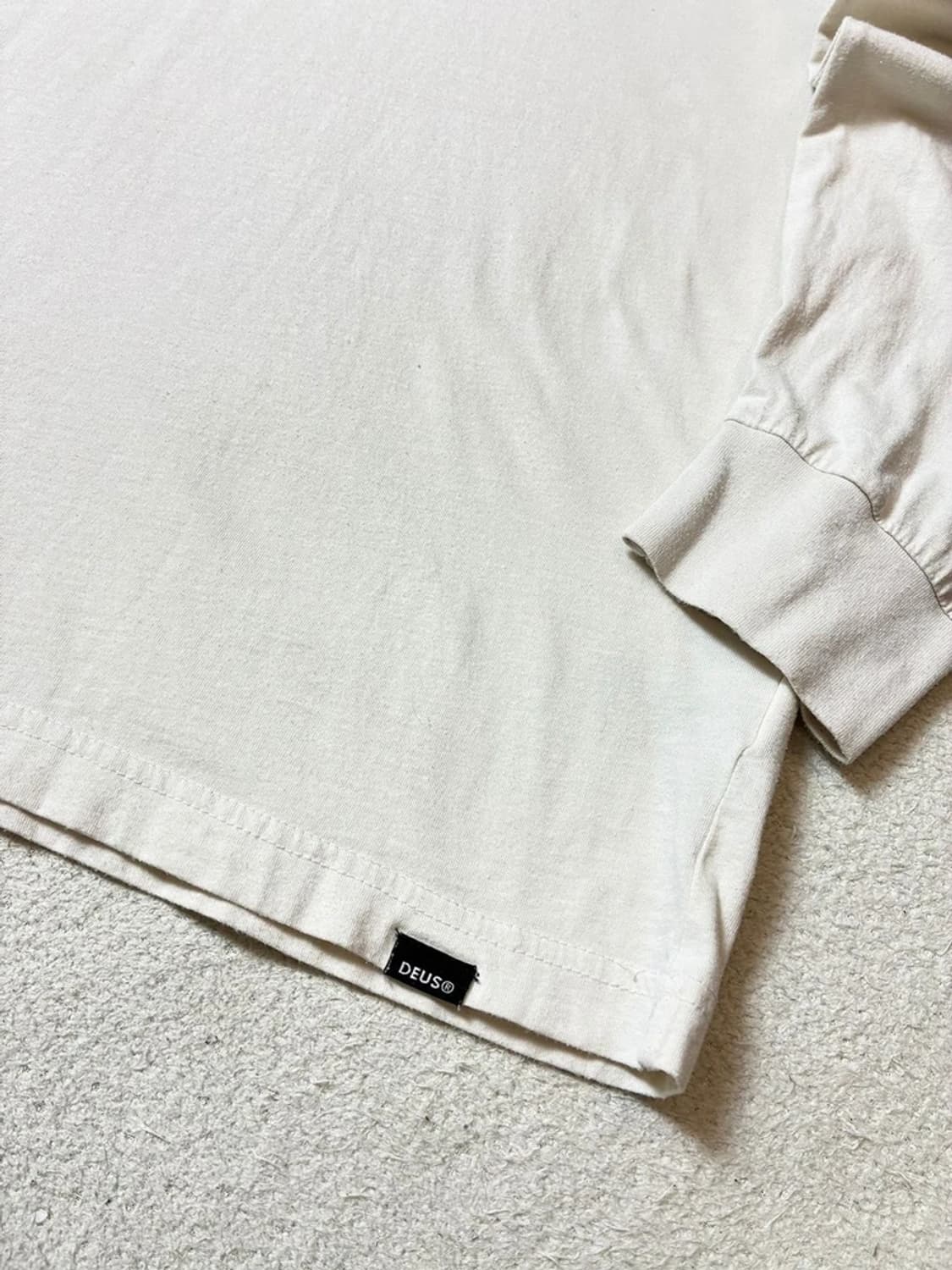 데우스 엑스 마키나 이클립스 롱슬리브 PN7835 상품이미지7