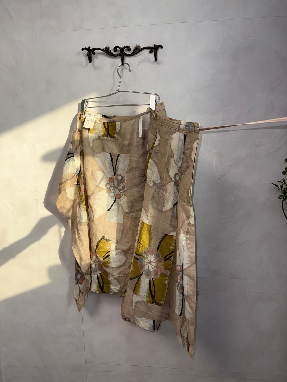 Calvin Klein flower linen wrap skirt 상품이미지2