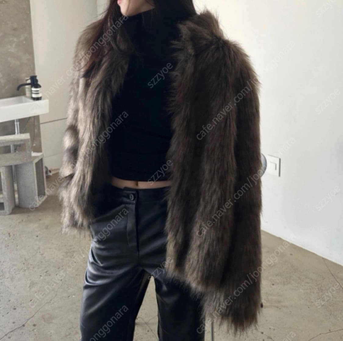 뉴욕나인스튜디오 퍼자켓 (브라운…카키) 상품이미지2