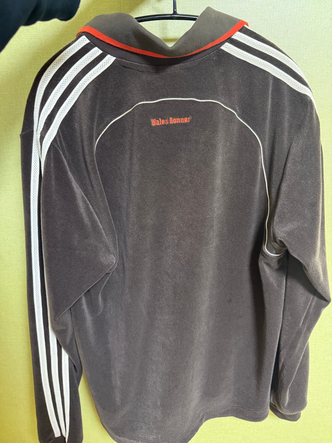 아디다스 x 웨일스보너 타월 롱 슬리브 다크 브라운 상품이미지4