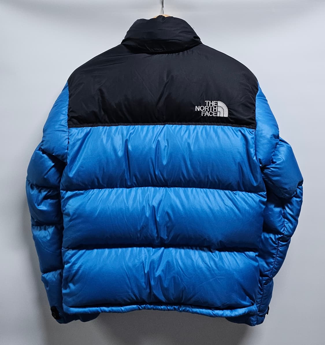 노스페이스 700 눕시 패딩 블루/블랙 85 상품이미지2