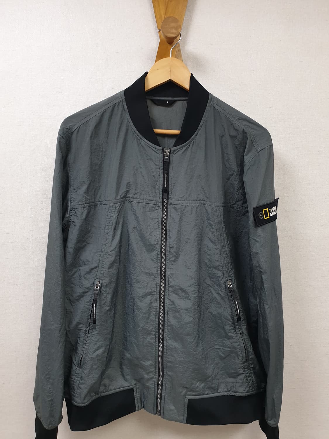 [L/100] 내셔널지오그래픽 바람막이 점퍼 상품이미지2