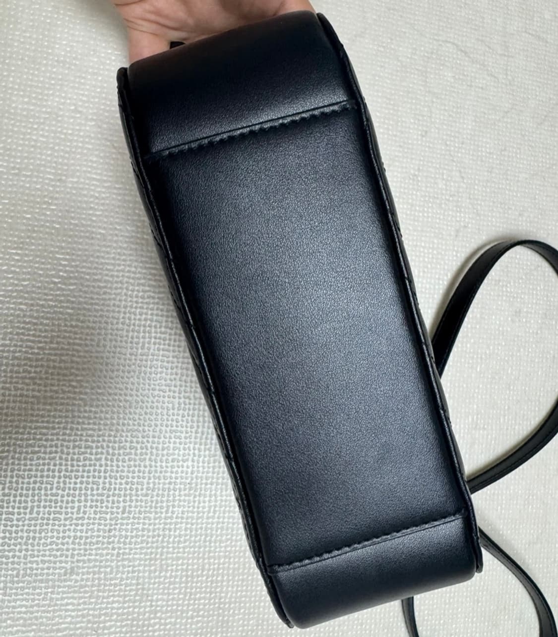 루이까또즈 가죽 크로스백 미니 카메라백 상품이미지4