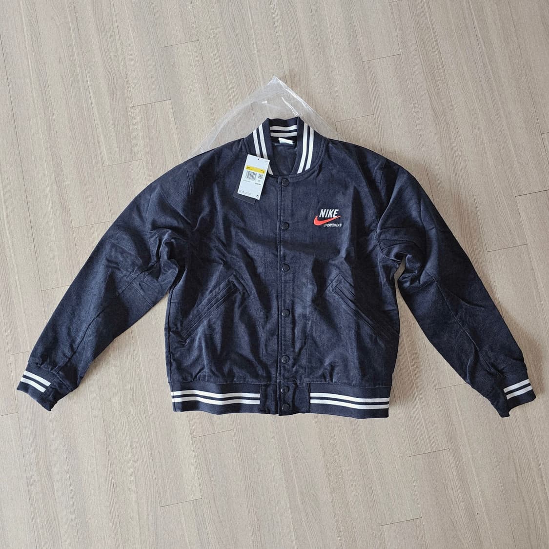 S 새제품) 체감 100 L 나이키 US NSW 봄버 바시티 자켓 간절기 상품이미지2