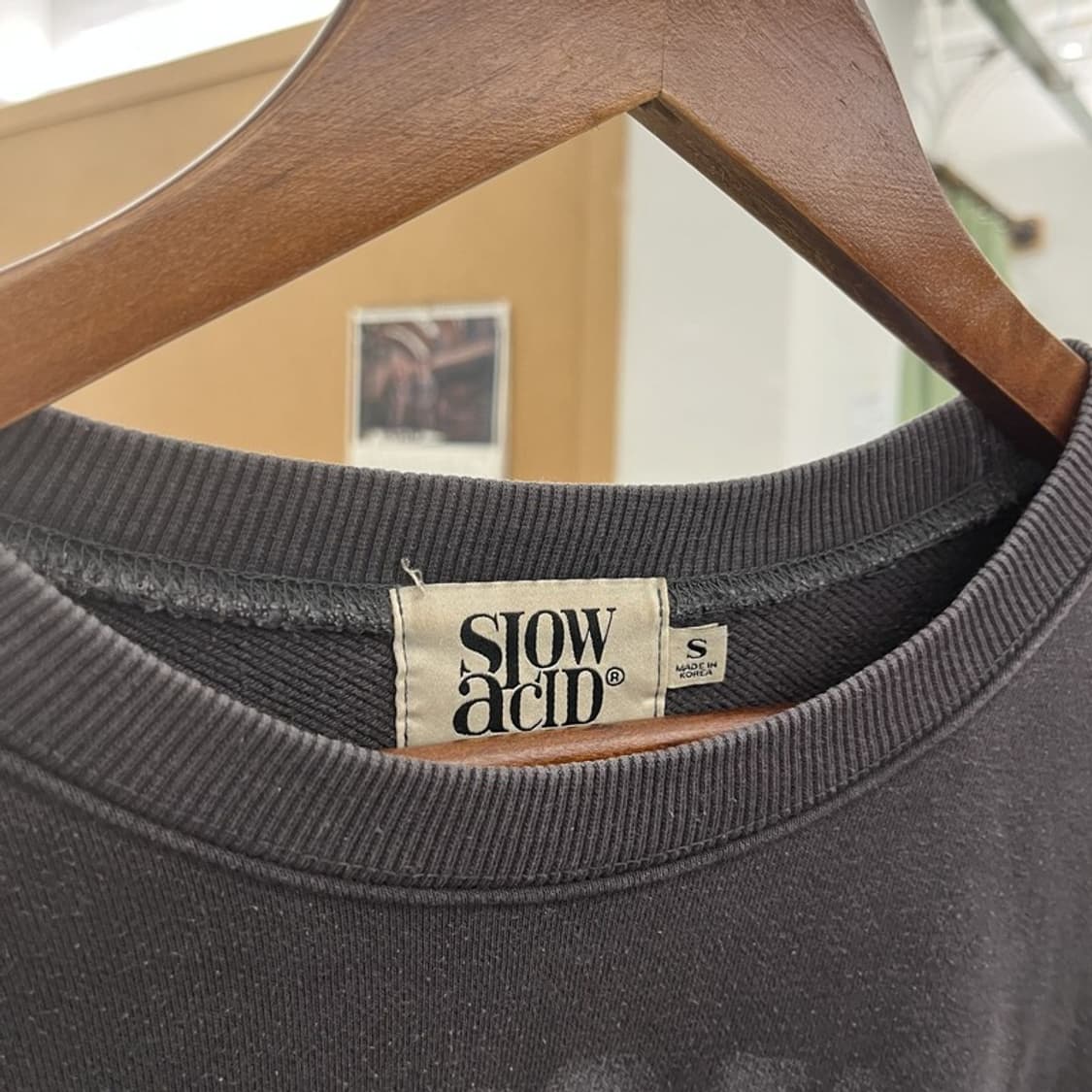 슬로우애시드 스트릿 펑크 고딕로고 오버핏 맨투맨 S C10304 상품이미지8