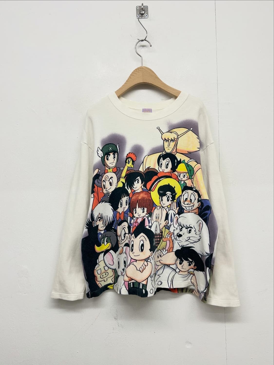 오사무 데즈카 만화 박물관 올오버 프린트 맨투맨 상품이미지1