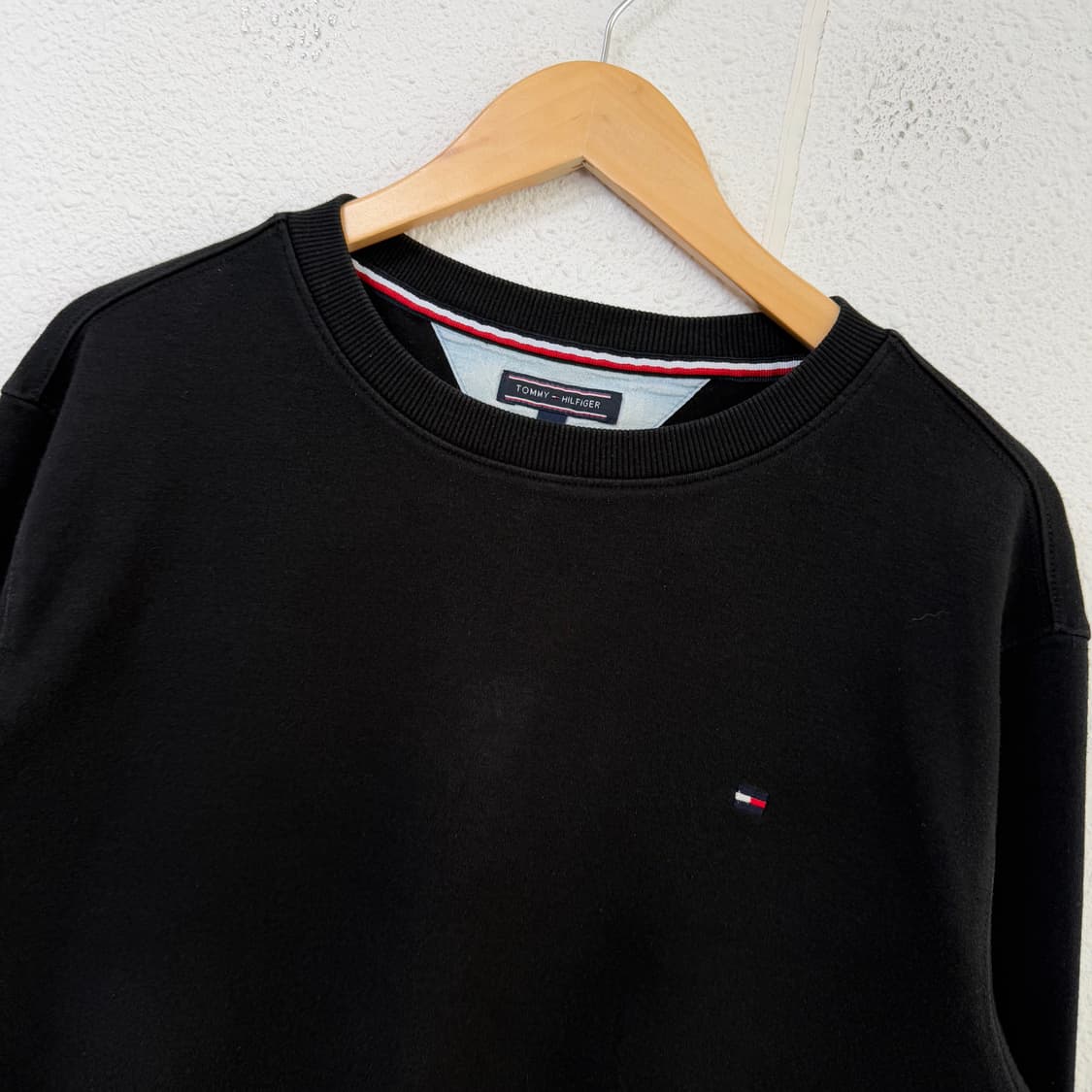 [XL] 타미힐피거 크루넥 스웨트셔츠 맨투맨 블랙 1824 상품이미지3