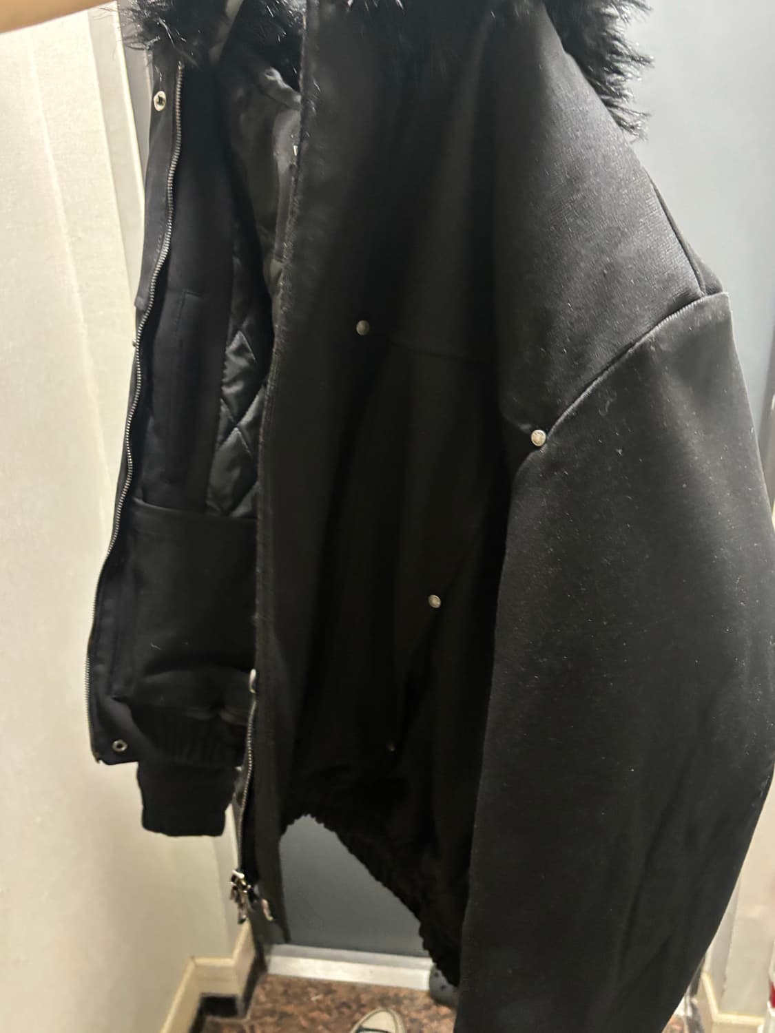 웨슬리 휴스턴 fur hood wool jumper black 상품이미지5
