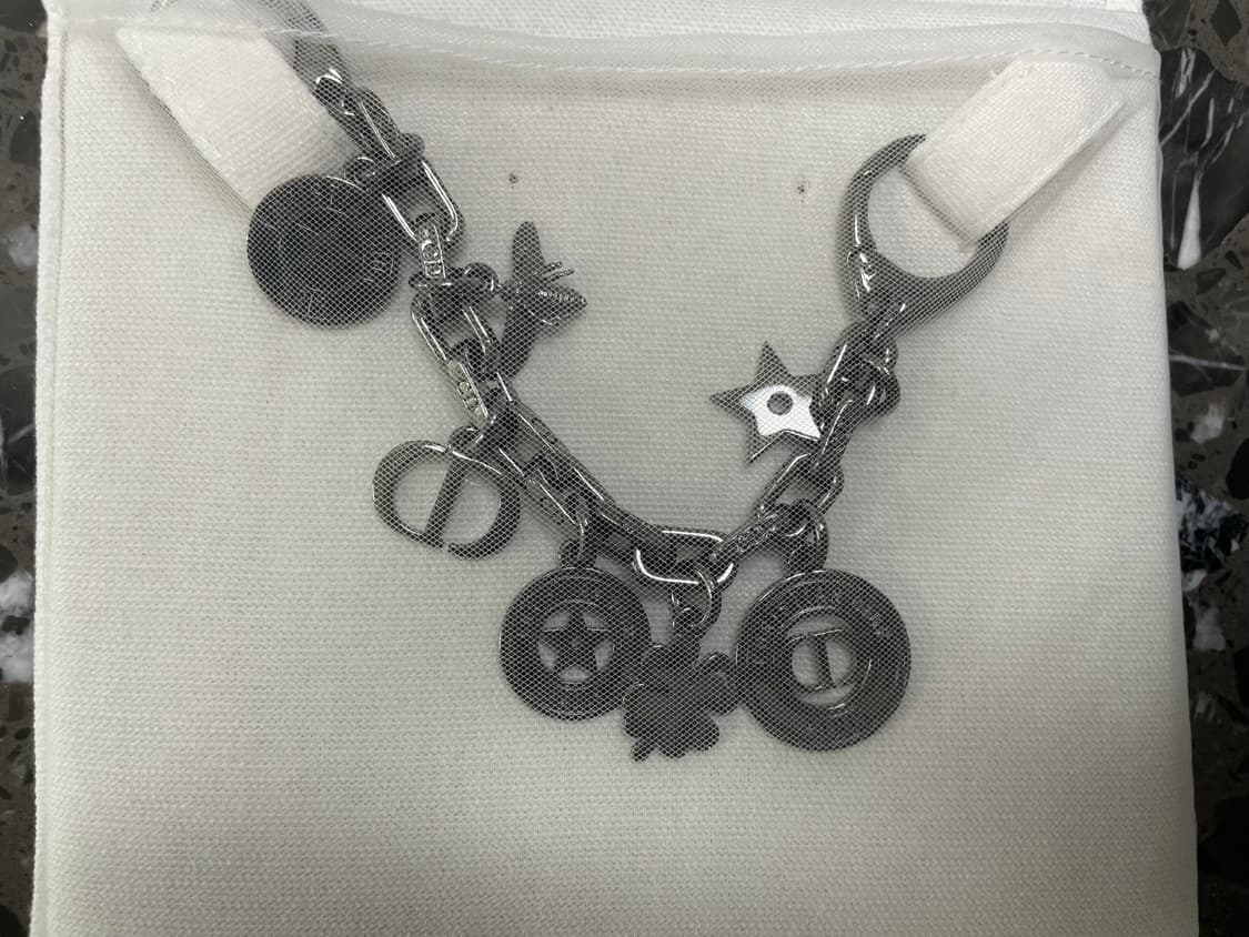 디올 참 키링 또는 체인 상품이미지4