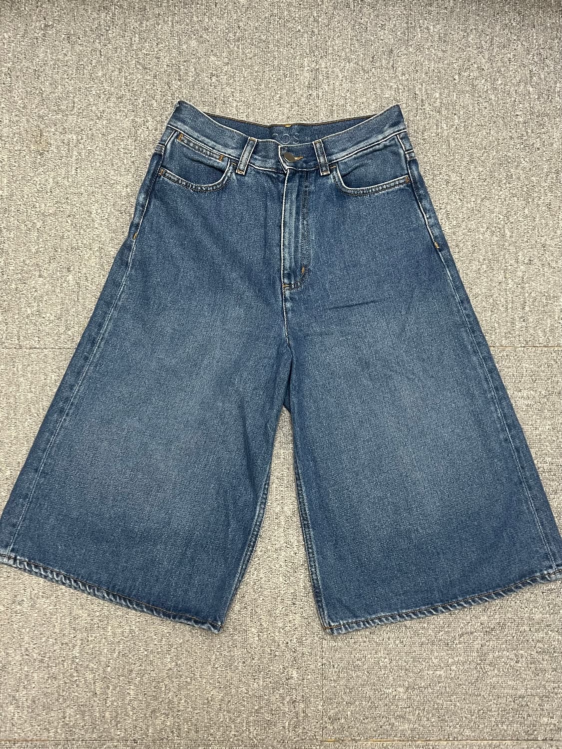 코스 버뮤다 데님 팬츠 상품이미지1