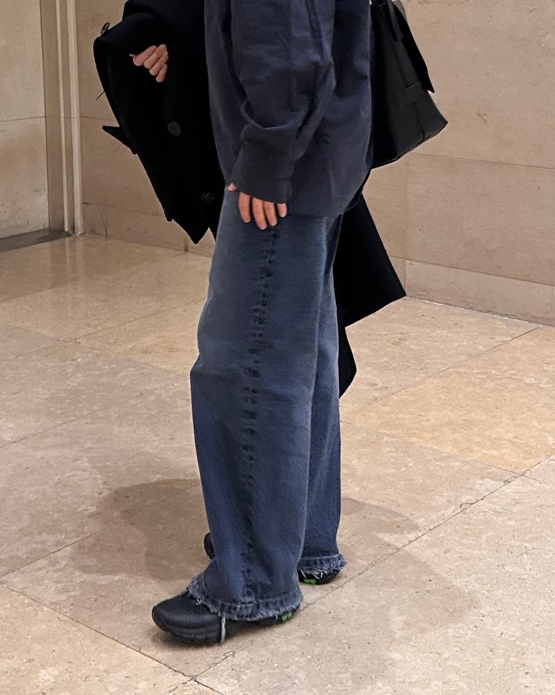 새상품 destroyed hemline jeans vintage blue 상품이미지2