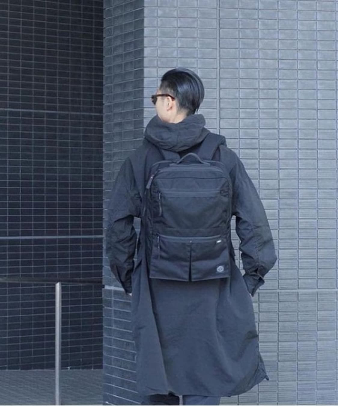 포커 클래식 뉴턴 가방 L 상품이미지2