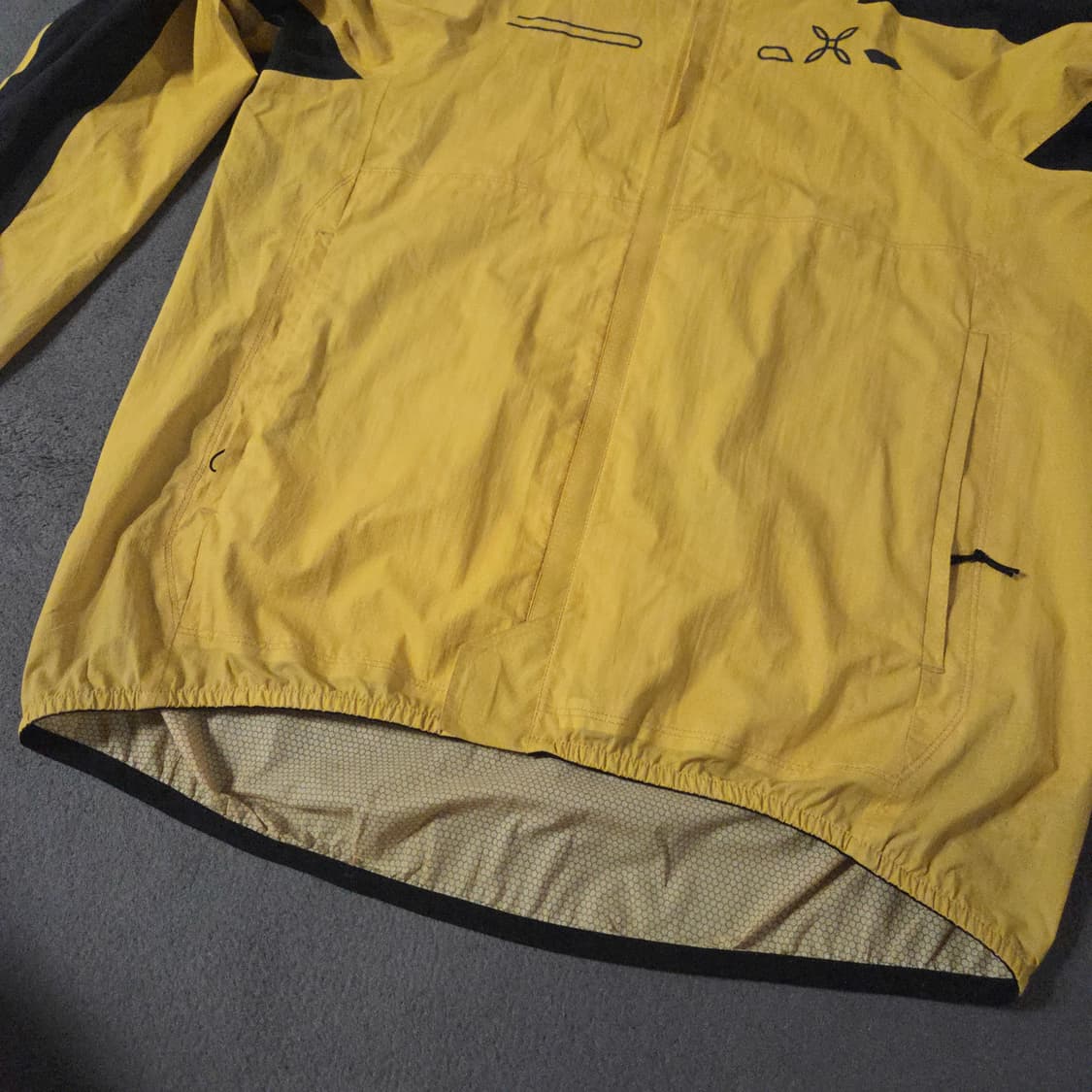 몬츄라 경량 바람막이 자켓 M 상품이미지4