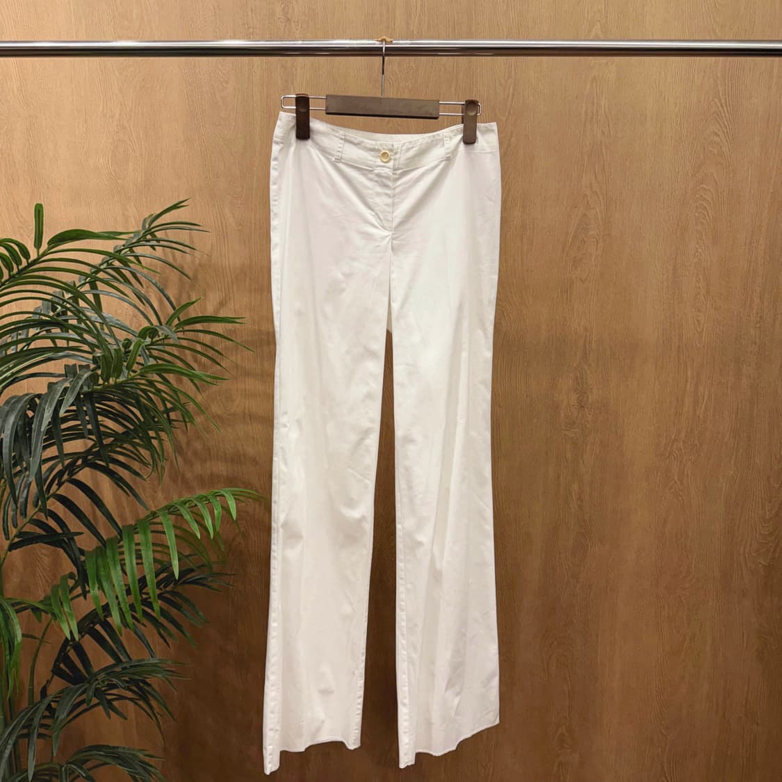 막스앤코 코튼 팬츠 버튼 클로징 디테일 스트레이트 핏 화이트 상품이미지1