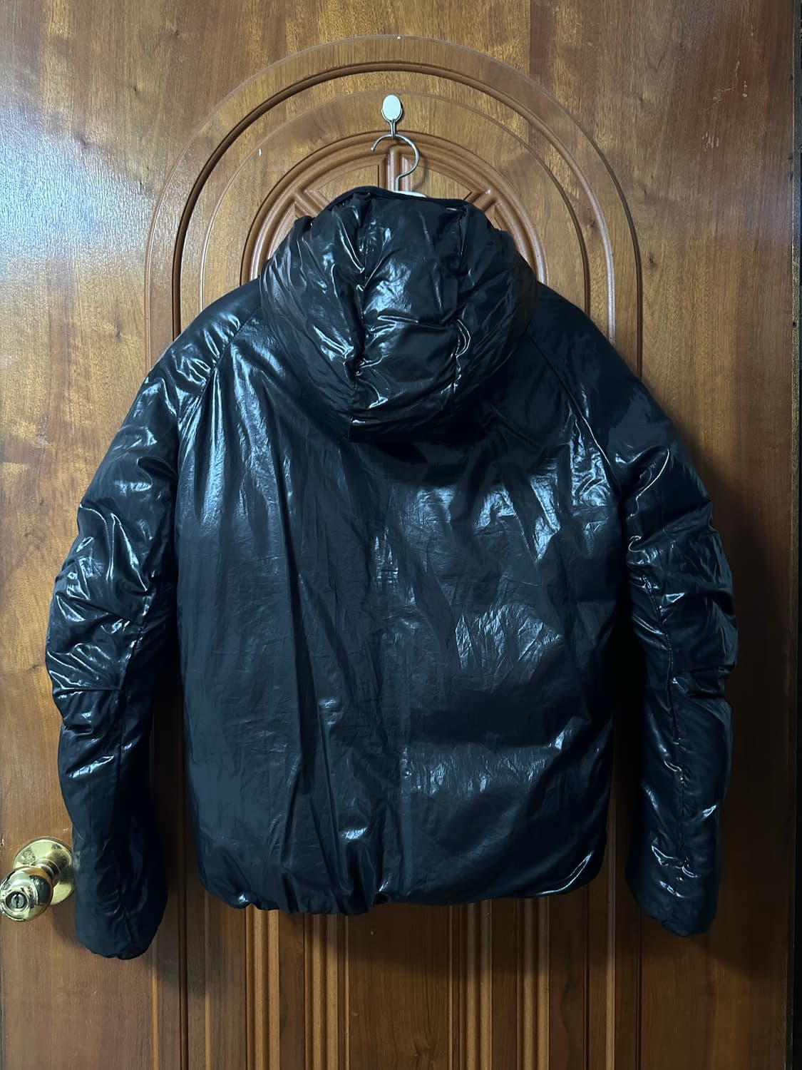 더 비리디안느 포켓 디테일 리버시블 구스다운 자켓 상품이미지4