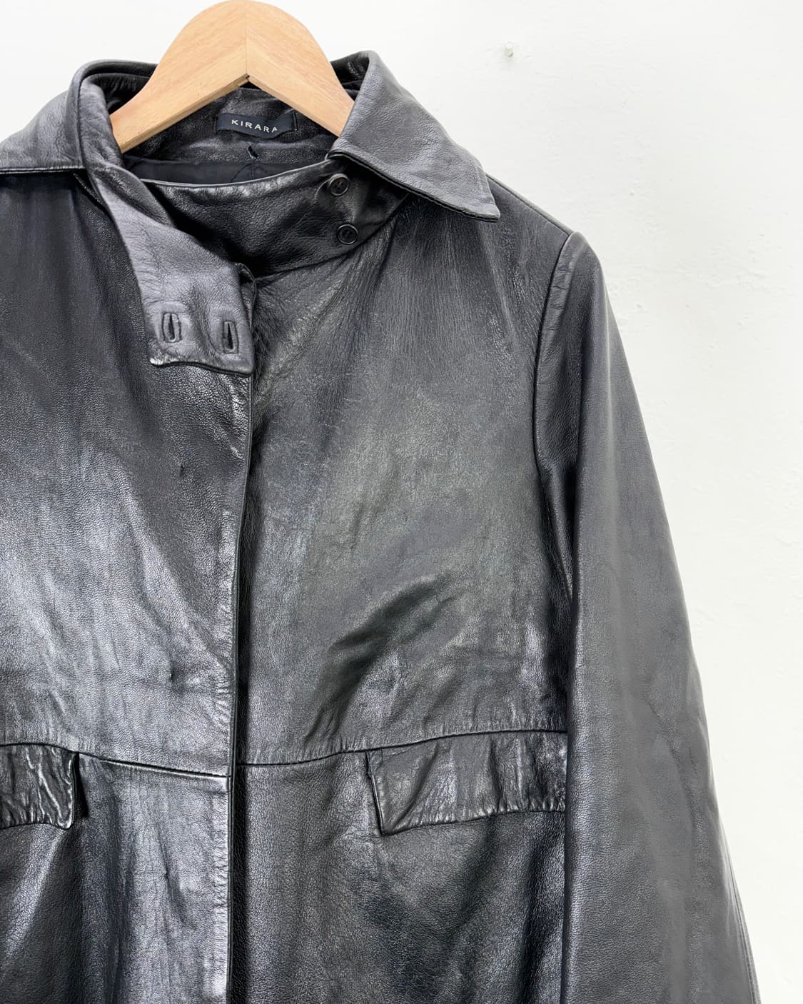 키라라 쉽스킨 카라넥 히든 버튼 롱 위자드 레더 코트 자켓 상품이미지4