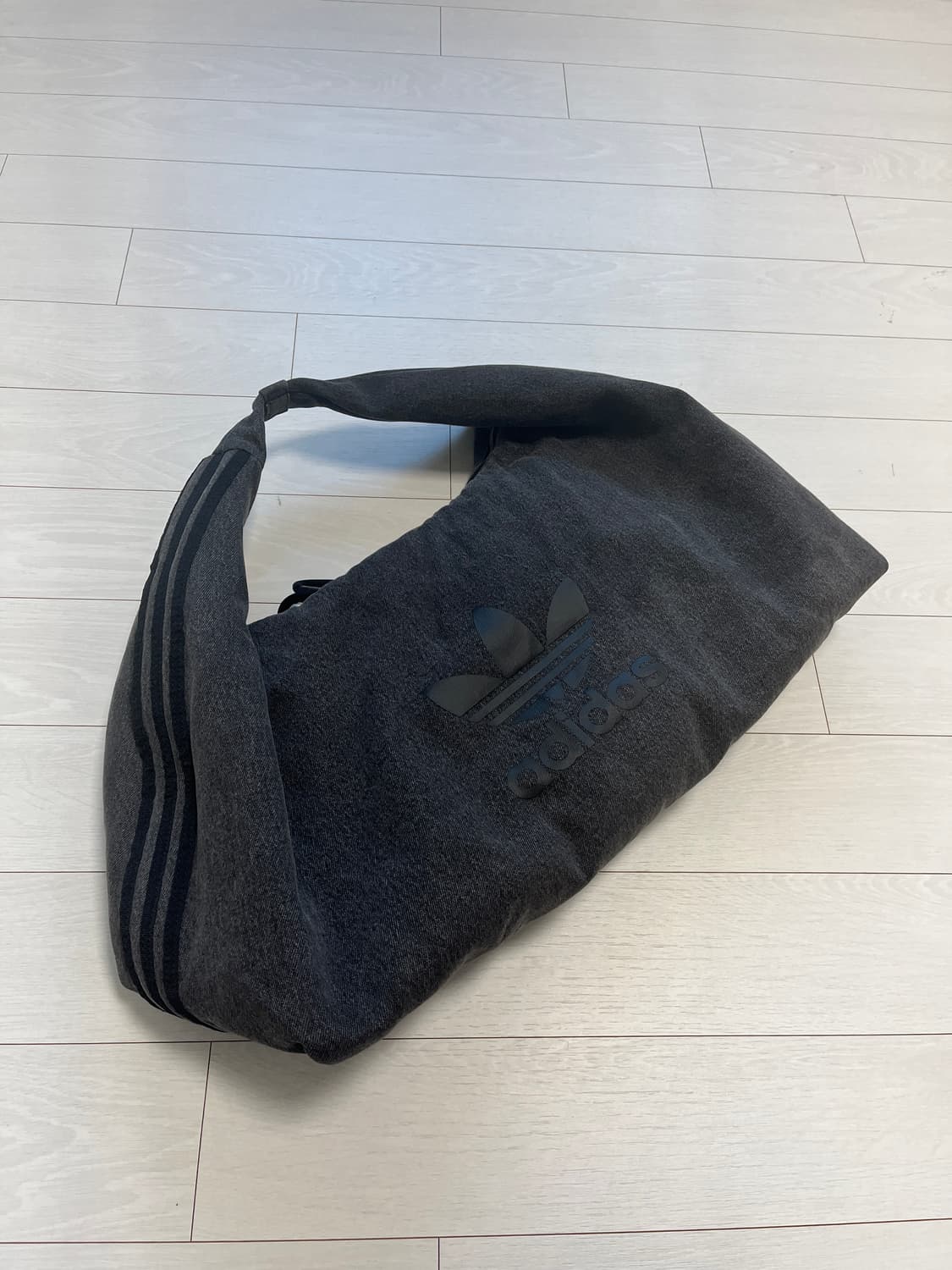 아디다스 데님 숄더백 블랙 상품이미지2