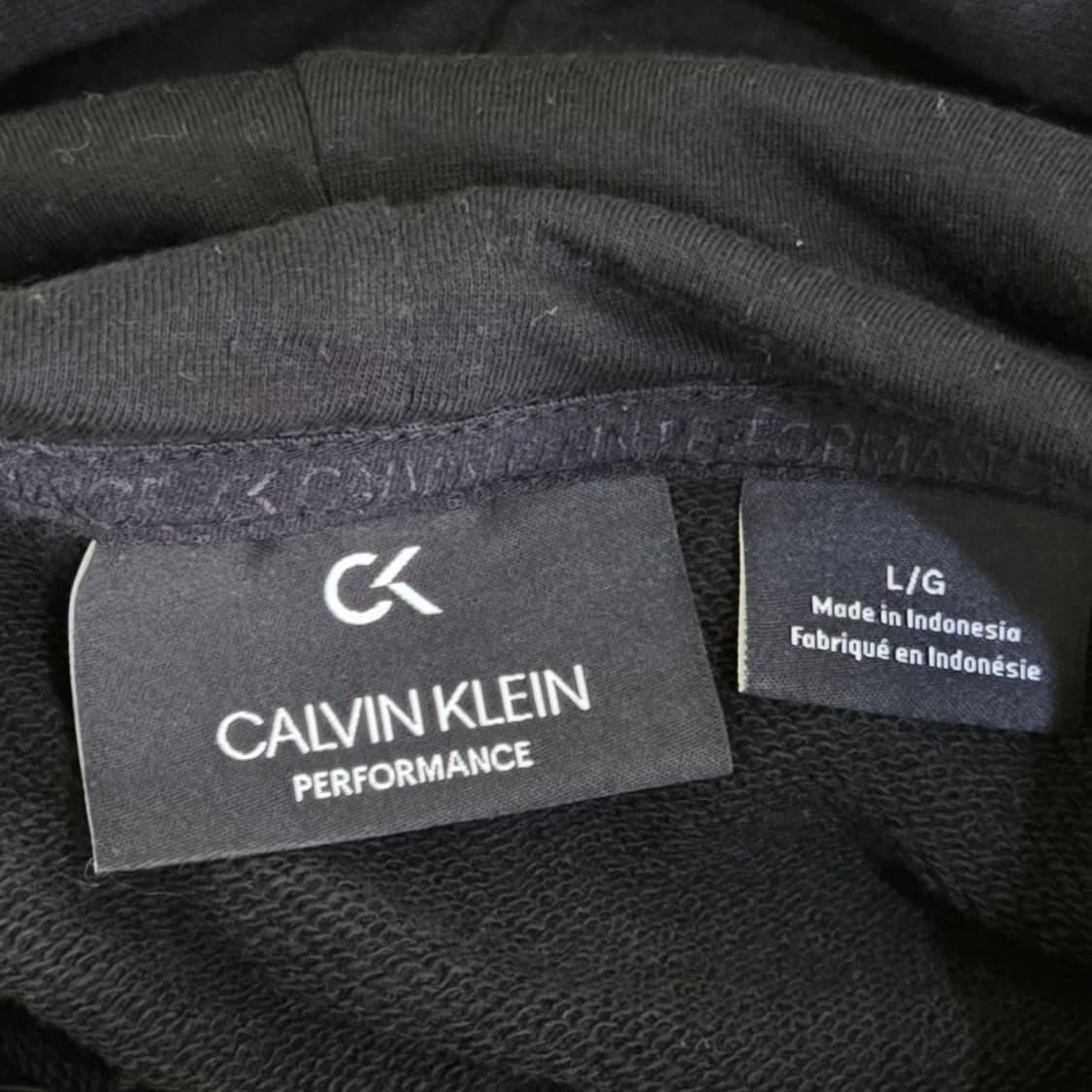 [100] CALVIN KLEIN 퍼포먼스 로고 후드 (블랙) 상품이미지4