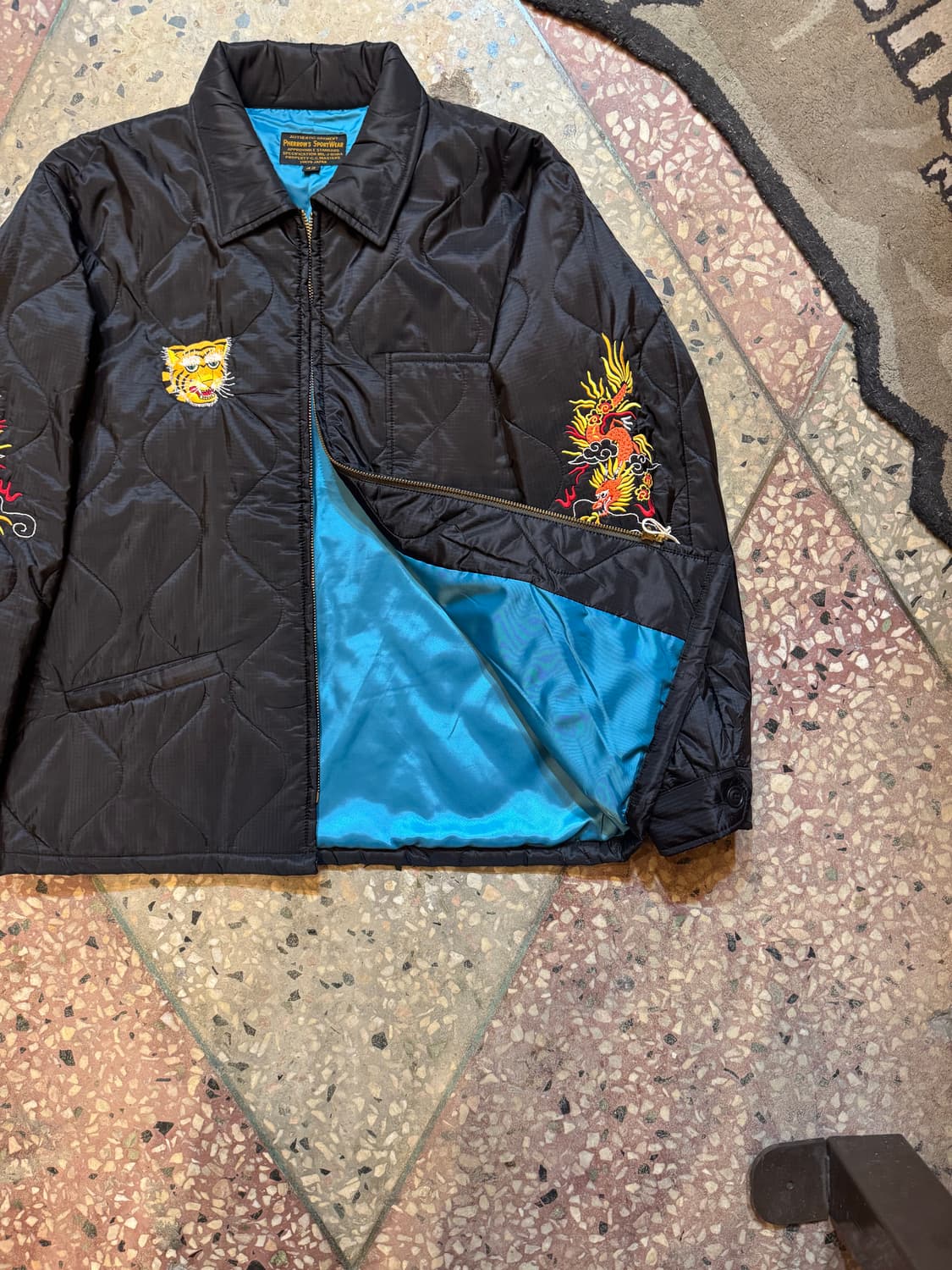 페로우즈(Pherrow’s) 베트남 수베니어 자켓 상품이미지7