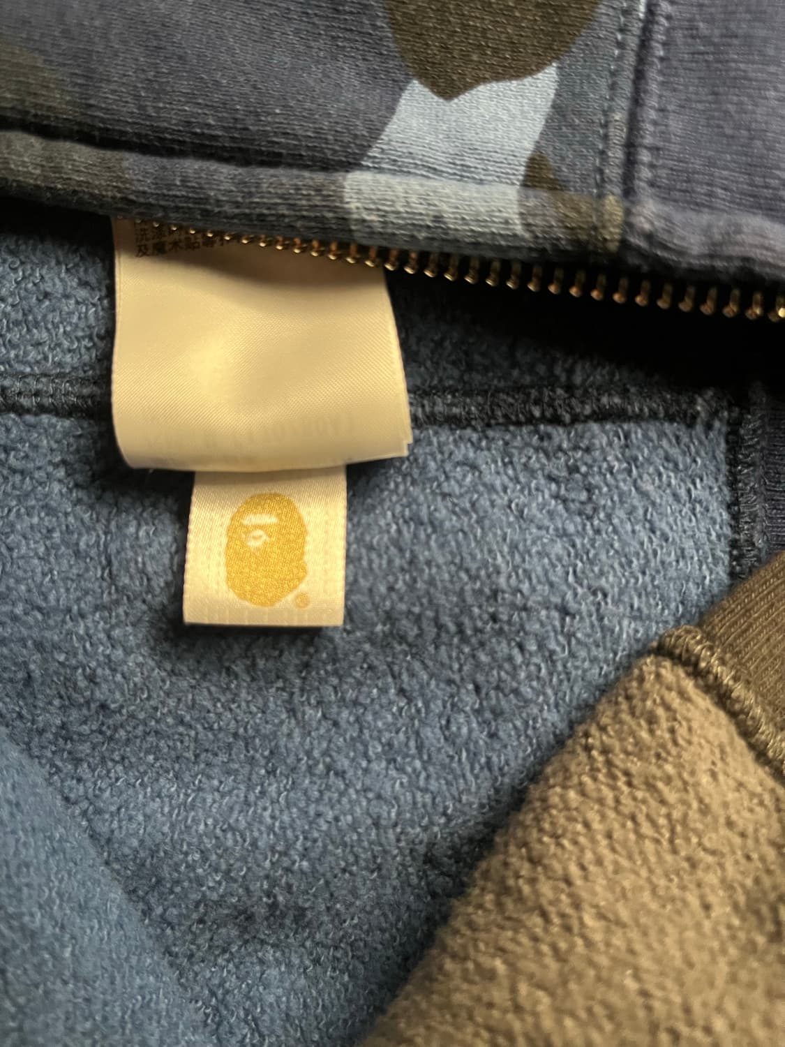 (판매)베이프 세퍼레이트 샤크후드-M 상품이미지7