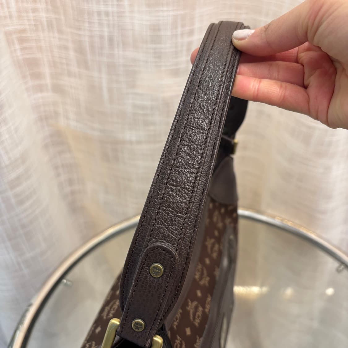 정품 MCM 호보 숄더백     상품이미지6