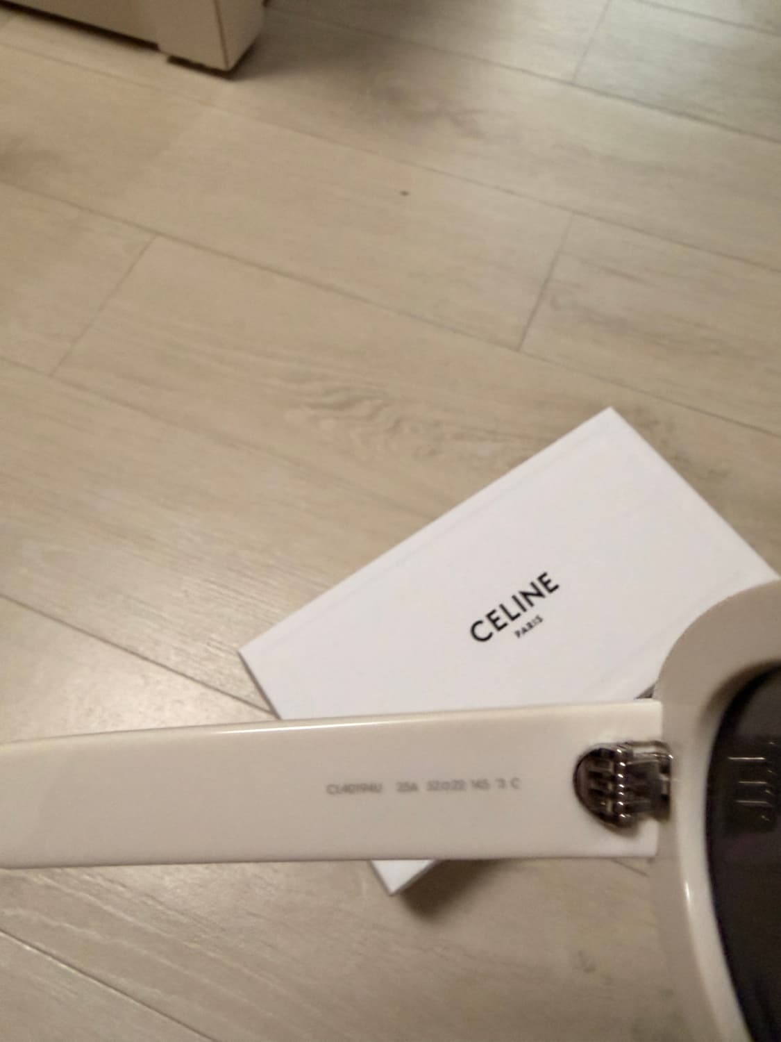 셀린느 아세테이트 트리옹프 01 선글라스 상품이미지4