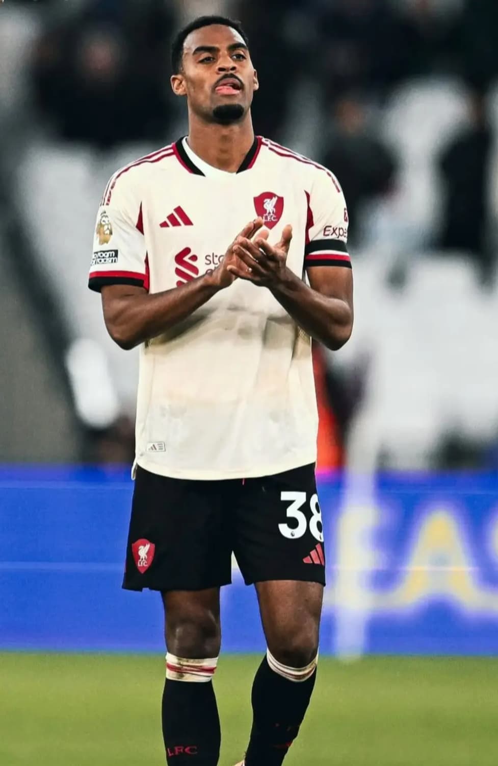 25-26 리버풀 어웨이킷 흐라벤베르흐 유니폼 XL 상품이미지9