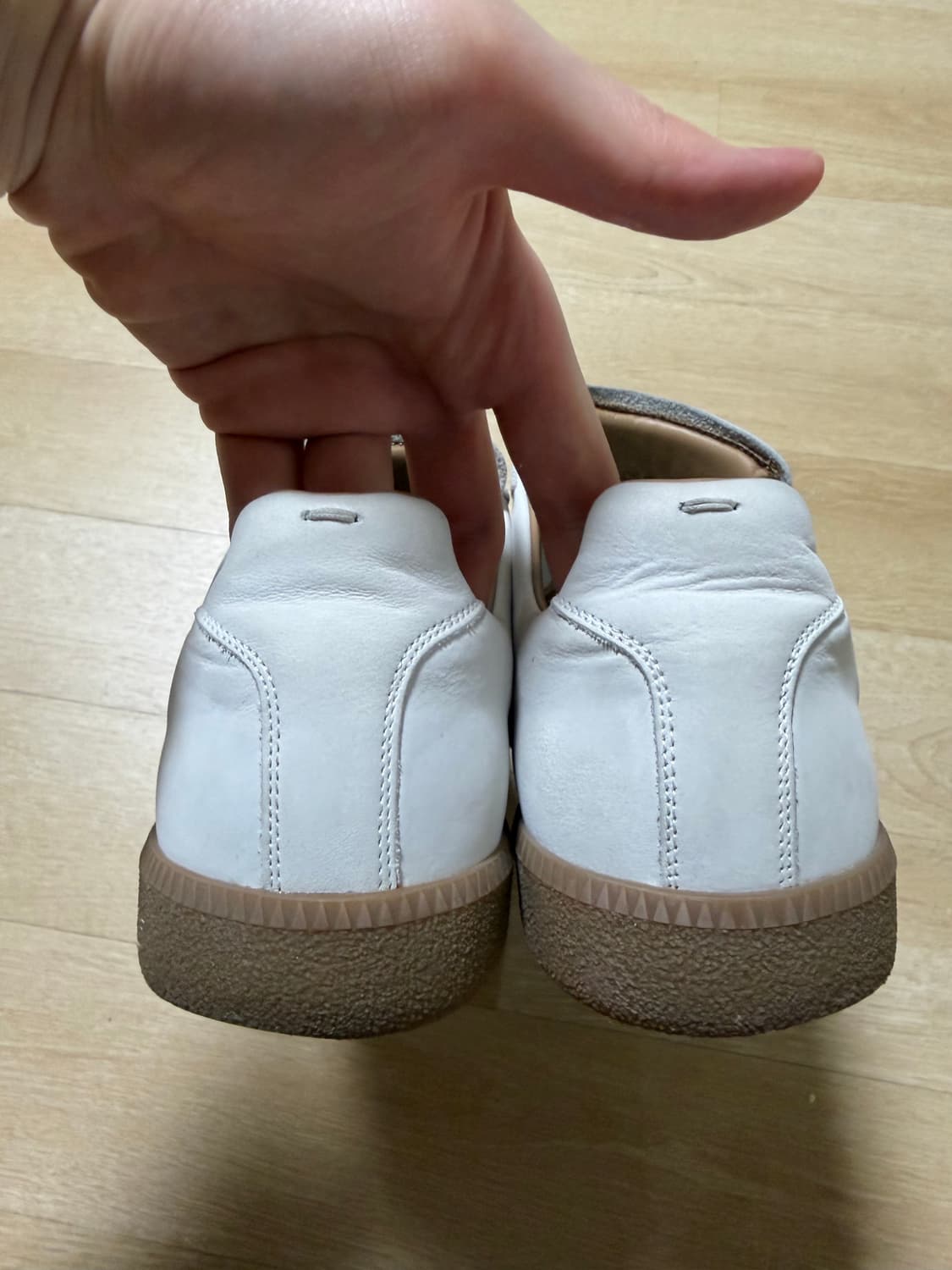 메종 마르지엘라 독일군 페인트 스니커즈 43 (270~275) 상품이미지7