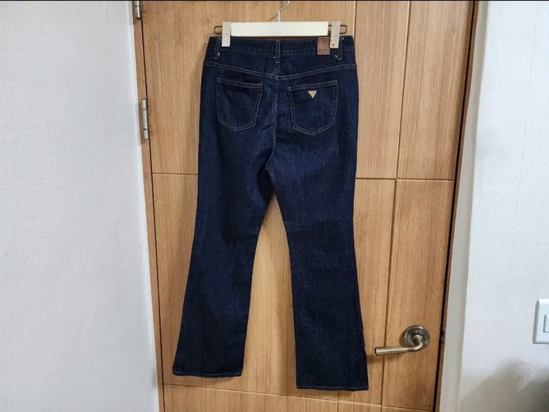 (27)여성 게스 슬림 부츠컷 데님 팬츠 상품이미지4