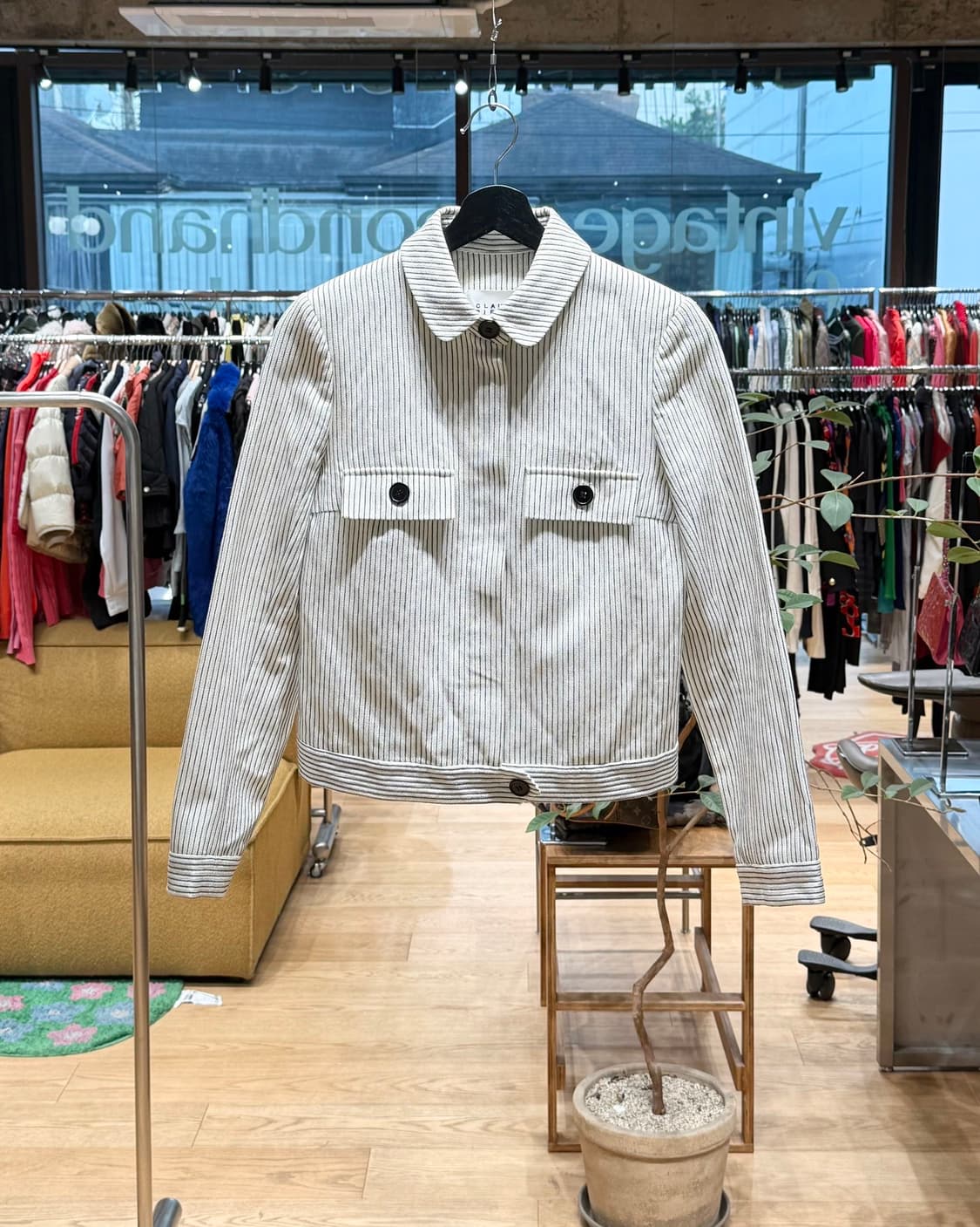 끌로디 피에르 스트라이프 린넨 혼방 자켓  상품이미지1