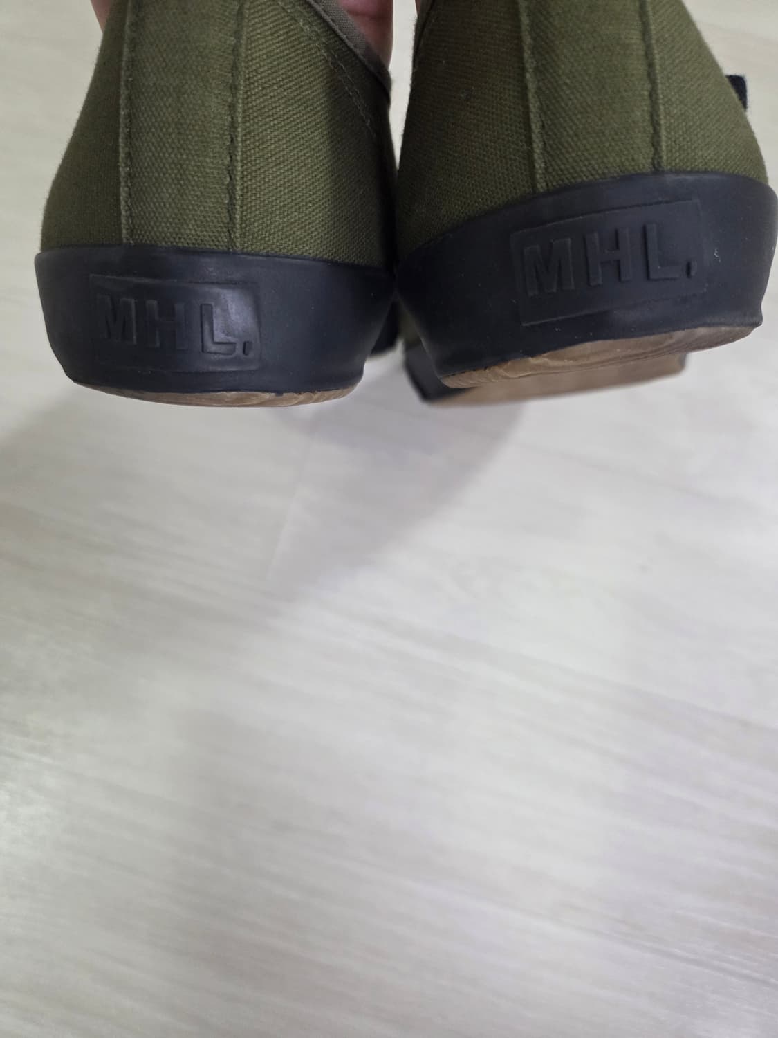 MHL 아미슈즈 올리브 상품이미지4