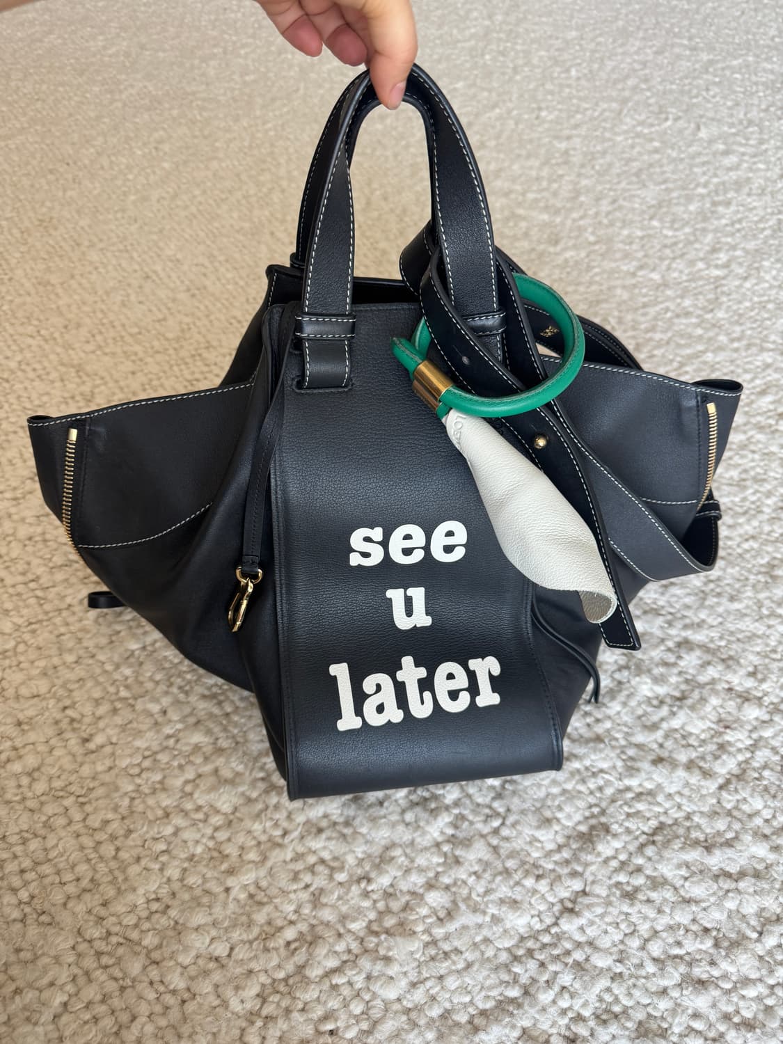 로에베 폰드 쇼퍼백 블랙 상품이미지1