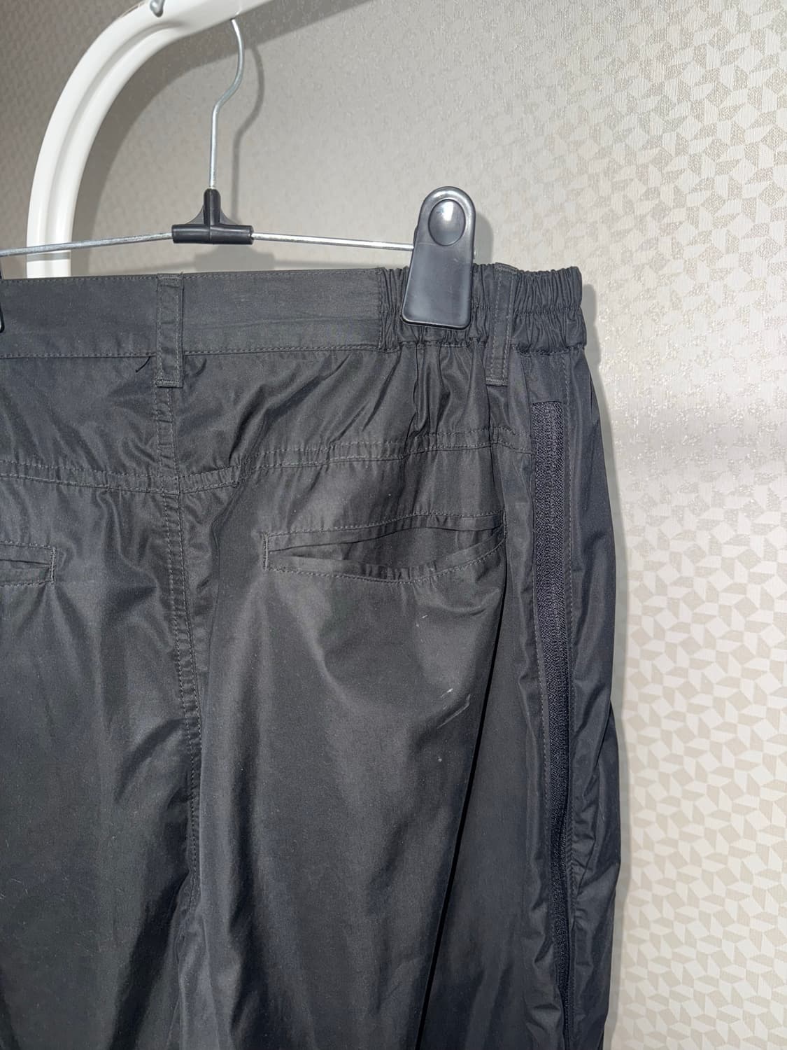 산산기어 지퍼팬츠 블랙 22fw 상품이미지6